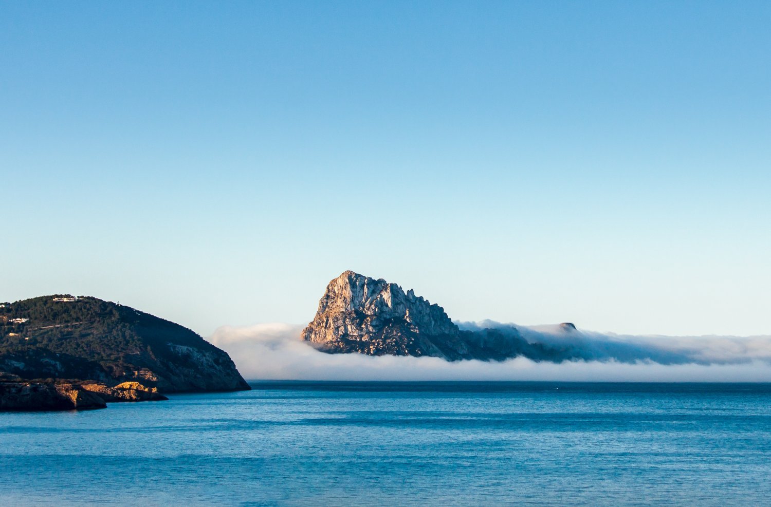 Half-Day Catamaran — Ibiza & Es Vedrà